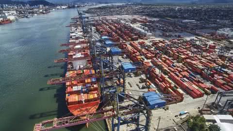 Porto de Santos inaugura megaterminal de celulose nesta segunda - Imagem: reprodução Twitter