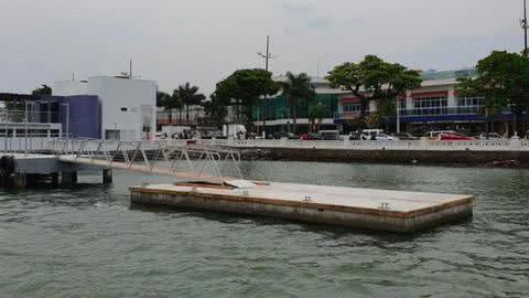 Píer flutuante é instalado em Santos; veja para que serve - Imagem: Prefeitura de Santos