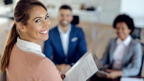 PAT Guarujá oferece 81 novas vagas de emprego nesta quinta; veja as oportunidades - Imagem: reprodução Freepik