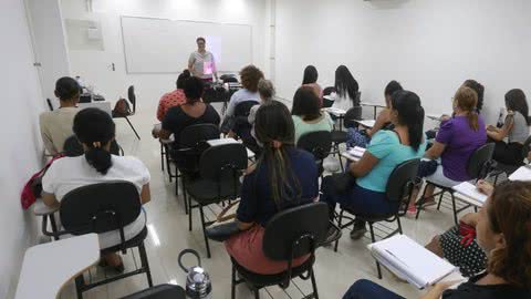 Guarujá oferece workshop 'Mulheres que Empreendem' a partir da próxima terça-feira - Imagem: reprodução Prefeitura de Guarujá