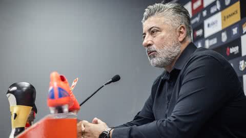 Gallo ocupa o cargo máximo no departamento de futebol do Santos desde agosto de 2023 - Imagem: Flickr/Santos