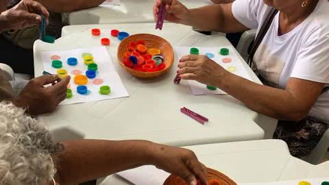Guarujá oferece novas oficinas de arte para terceira idade; saiba detalhes - Imagem: Reprodução/Prefeitura de Guarujá