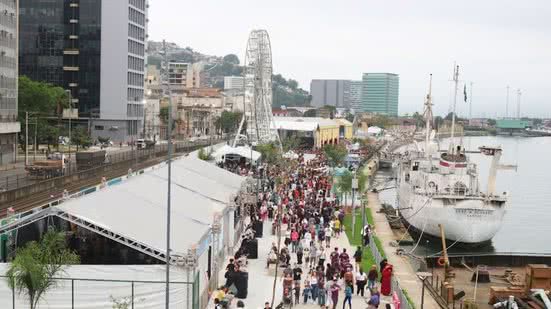 Verão de 2025 no Brasil promete ser um dos mais quentes da história - Imagem: Prefeitura de Santos