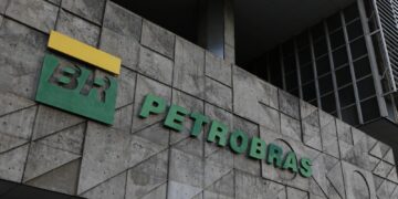 Conselho da Petrobras aprova nome de indicado pelo governo