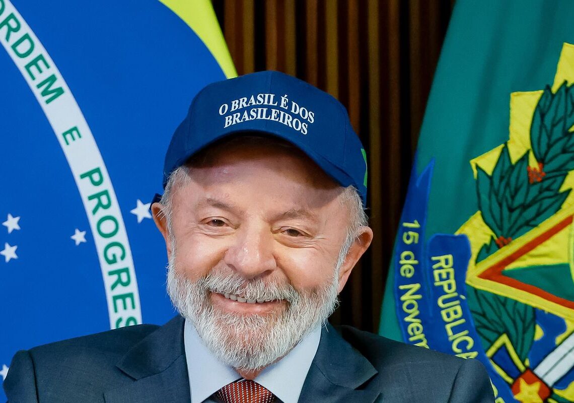 Lula reafirma soberania e diz que Brasil não aceitará ofensas