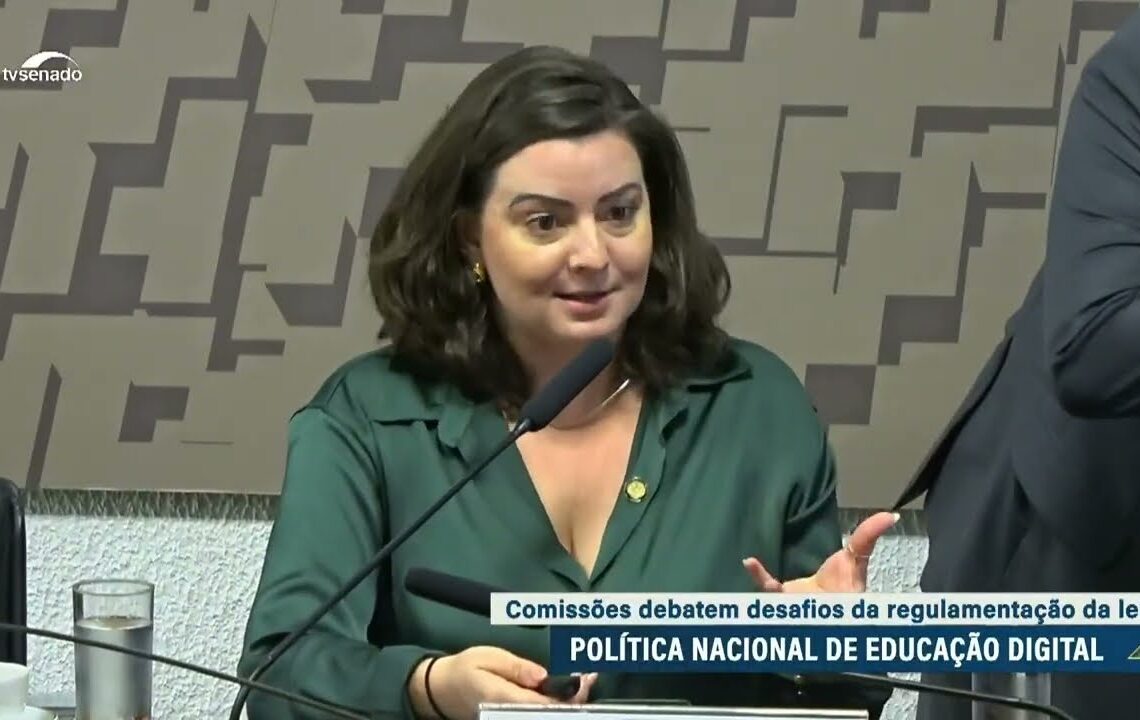 Avanços e desafios da Política Nacional de Educação Digital são debatidos no Senado — Senado Notícias