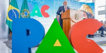 Lula anuncia R$ 9,7 bilhões para o transporte público
