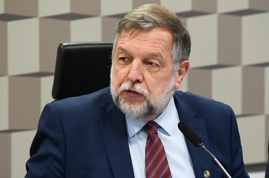 CDH debate oferta de medicamento a pacientes com Atrofia Muscular Espinhal tipo 3 — Senado Notícias