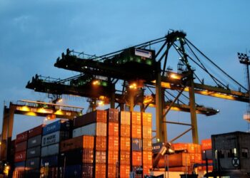 Exportações, emprego e investimentos tendem a recuar devido a tarifaço