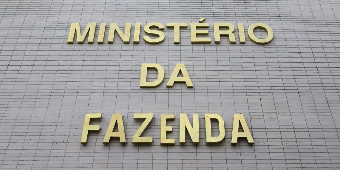 CMN ajusta regulamentação de crédito a empresas afetadas por tarifaço