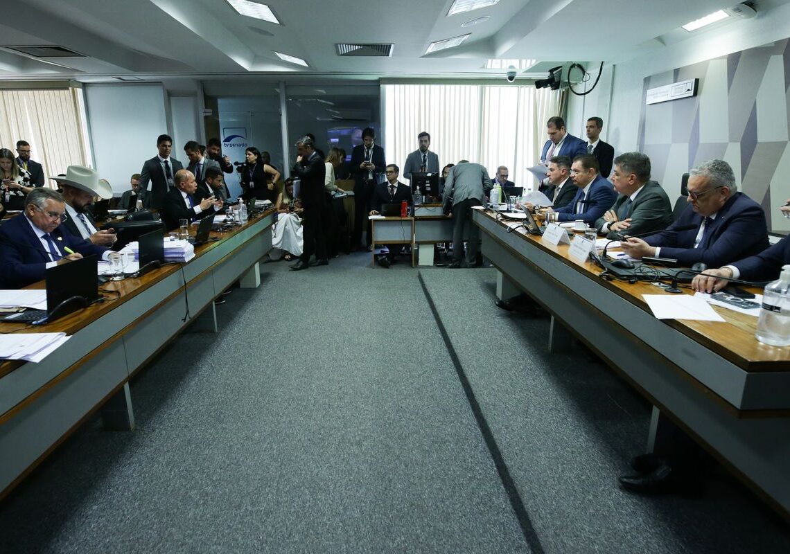 CPMI convida ex-ministros da Previdência e ex-presidentes do INSS