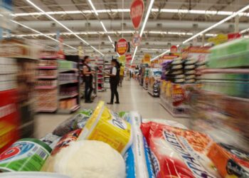 Prévia da inflação oficial de agosto recua 0,14%, diz IBGE