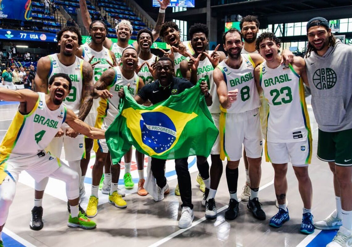 Brasil decide Copa América de basquete masculino contra Argentina