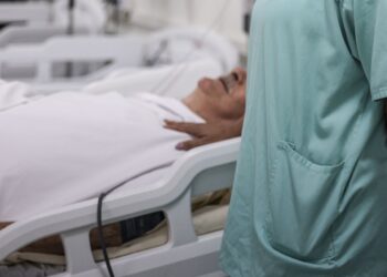 Campanha alerta para falhas na prescrição de antibióticos em hospitais