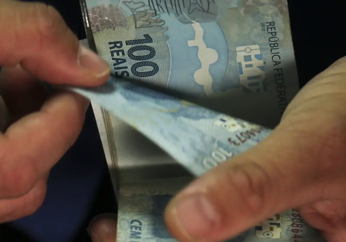 Governo começa a transferir empréstimos antigos para app do consignado