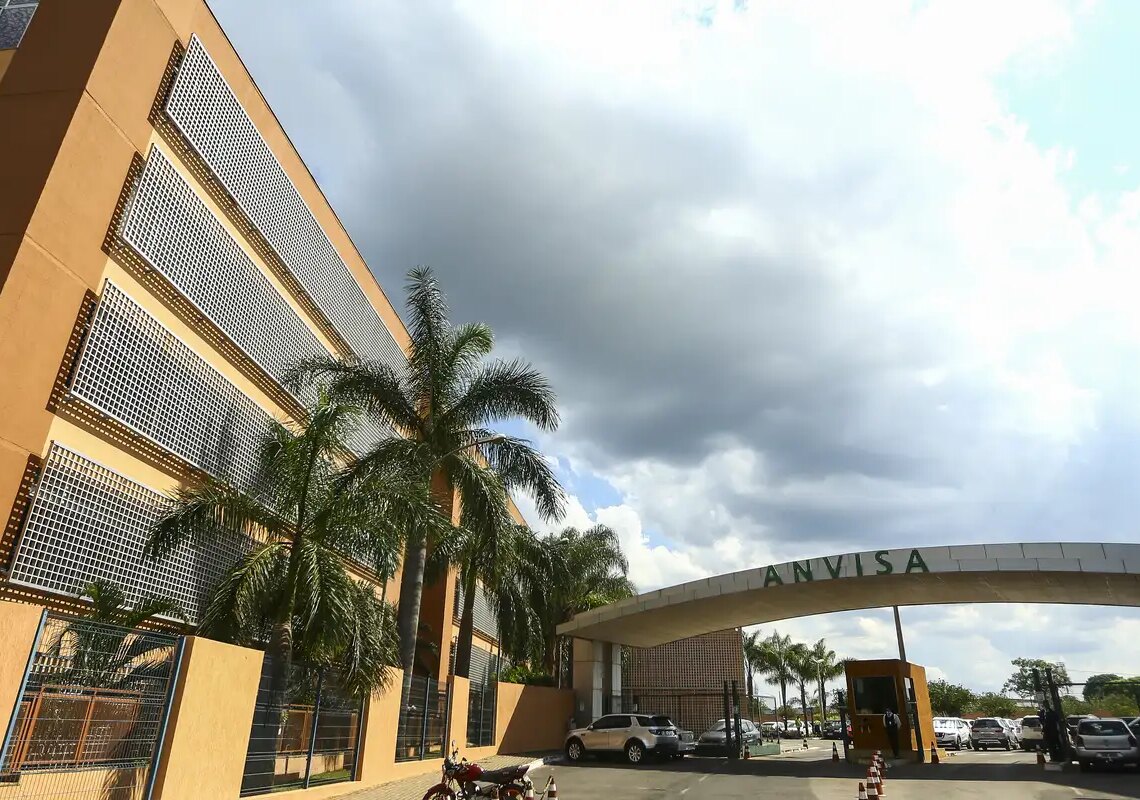 Anvisa proíbe venda de 32 suplementos de empresa de produtos naturais