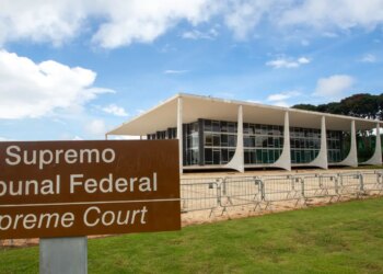 Base do governo na Câmara vai ao STF contra PEC da Blindagem