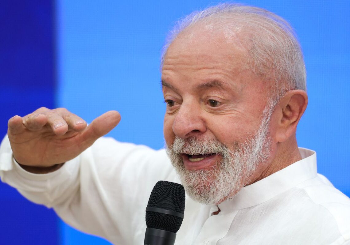 Lula diz ao New York Times que soberania e democracia são inegociáveis