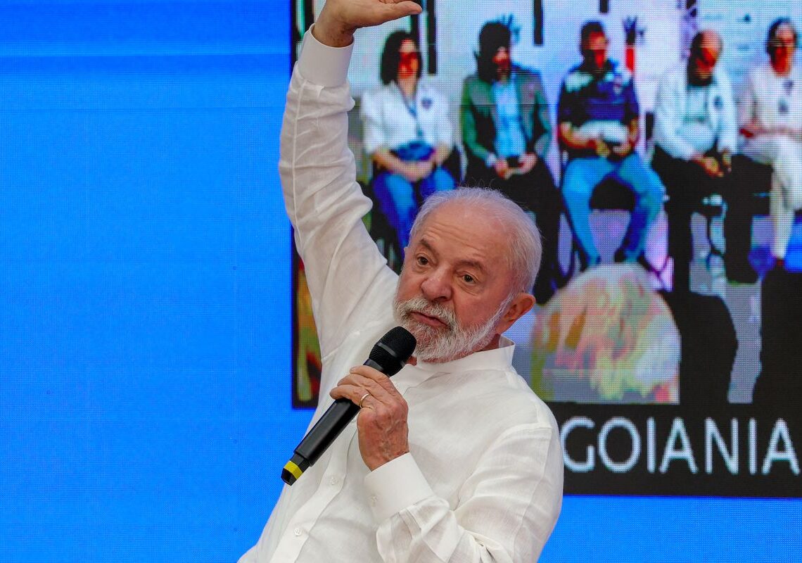 Lula lembra covid e diz que saúde não tem esquerda ou direita