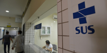 Sancionada lei que amplia até dezembro prazo para uso de recursos da saúde — Senado Notícias