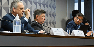 Advogado detalha esquema de fraudes no INSS; CPMI vai pedir prisões — Senado Notícias