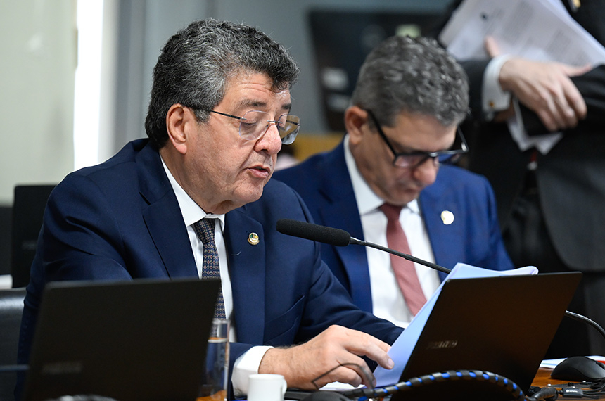 Doação de medicamentos devem ser isentos de tributos, aprova CAE — Senado Notícias