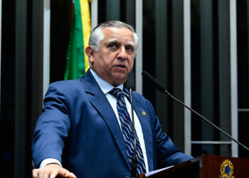 Izalci diz que condenação de Bolsonaro já está definida no STF — Senado Notícias