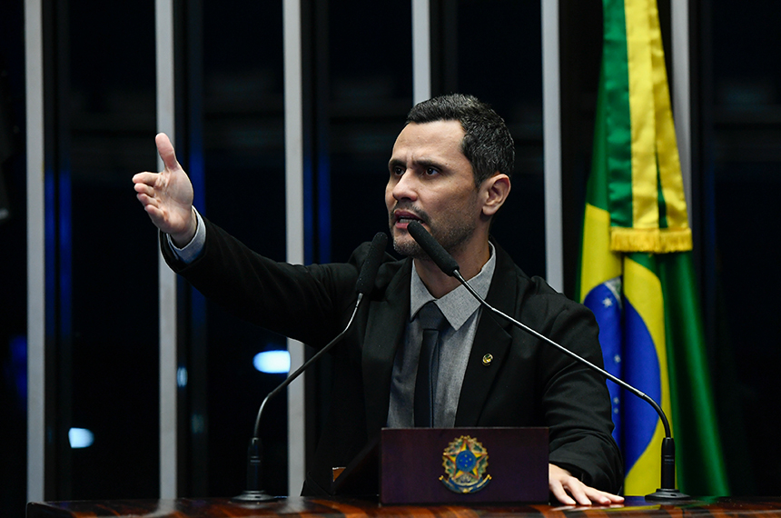 Cleitinho pede mobilização por anistia a condenados pelo 8 de Janeiro — Senado Notícias
