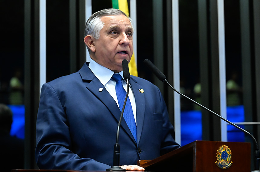 Izalci Lucas reforça voto contrário à PEC do Mandato — Senado Notícias