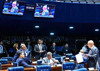 Ajuste em acordo Brasil-Argentina garante direitos de trabalhadores em emergências — Senado Notícias