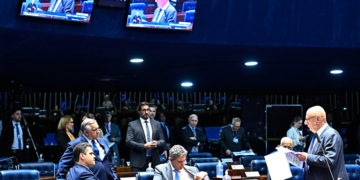 Ajuste em acordo Brasil-Argentina garante direitos de trabalhadores em emergências — Senado Notícias
