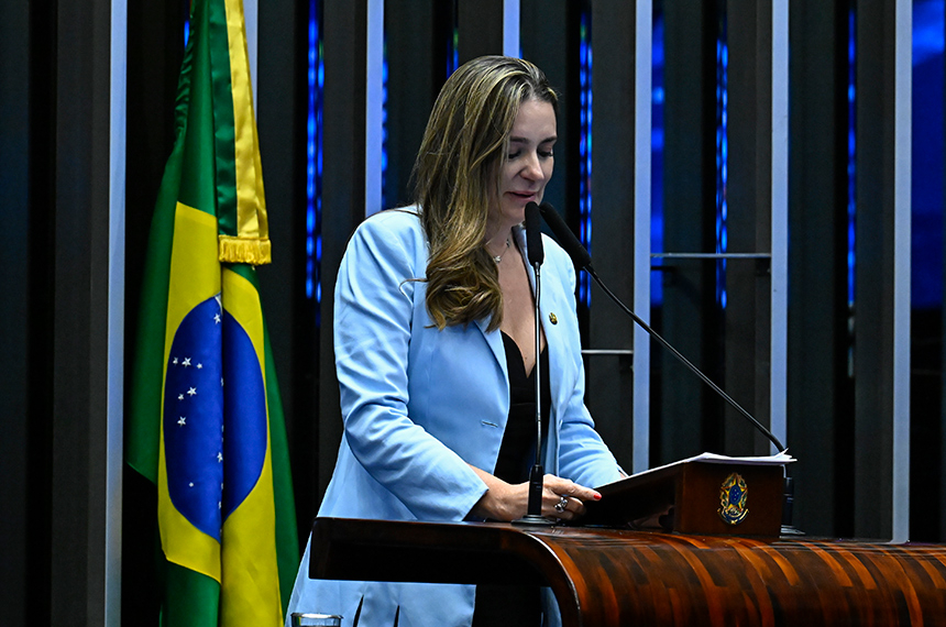 Imunidade não é impunidade, afirma Augusta Brito — Senado Notícias