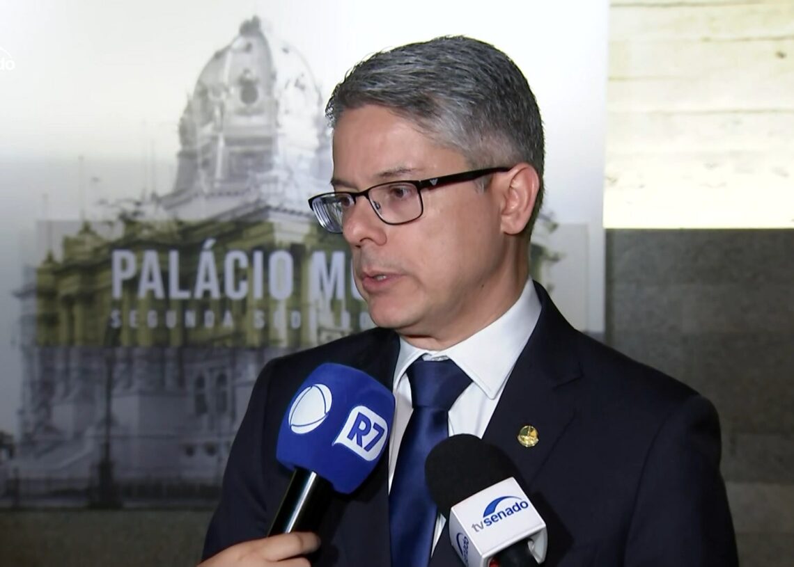 PEC do Mandato pode ser votada nesta quarta-feira na CCJ — Senado Notícias