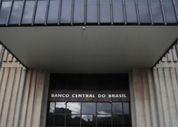 Copom inicia reunião nesta terça para definir taxa básica de juros