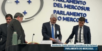 Humberto Costa é o novo presidente do Parlamento do Mercosul — Senado Notícias