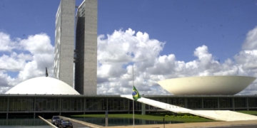 Câmara aprova urgência para oito projetos sobre segurança pública