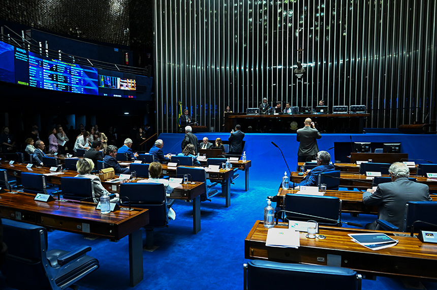 Senado aprova regras mais rígidas para devedor contumaz — Senado Notícias