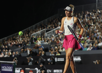 Bia Haddad vence confronto brasileiro nas oitavas do SP Open