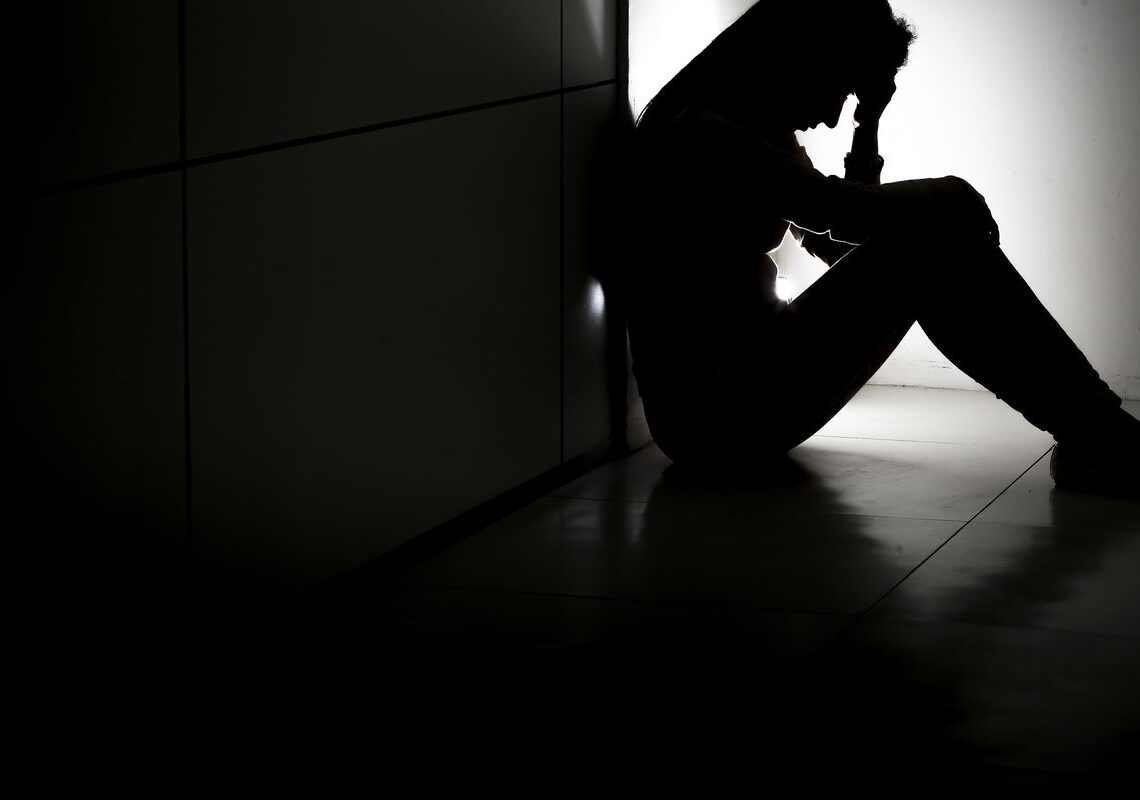 Governo institui dias de prevenção do suicídio e da automutilação