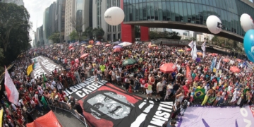 Multidões ocupam capitais contra anistia e PEC da Blindagem