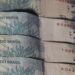 Juros do cartão de crédito rotativo avançam e chegam a 451,5% ao ano