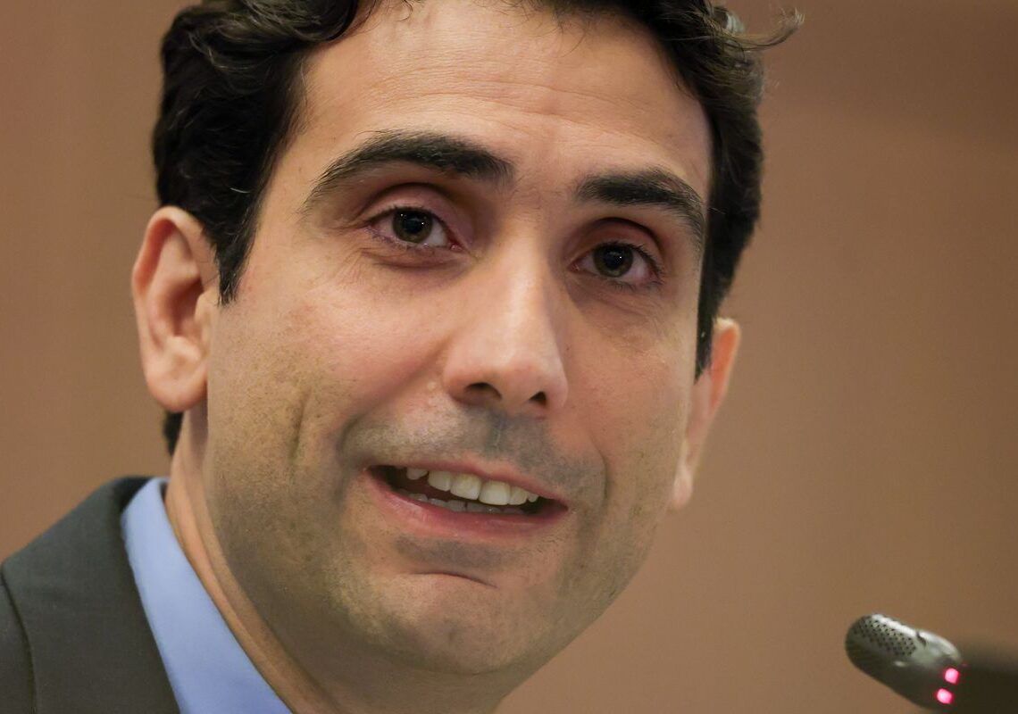 Galípolo diz que mercado de trabalho é o mais exuberante em 3 décadas