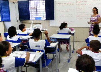 Mais de 1 milhão de inscritos fazem a primeira PND neste domingo