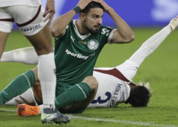 Palmeiras sente altitude de Quito, joga mal e perde de 3 a 0 para LDU
