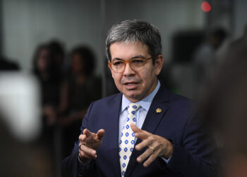 Senado deve aprovar projeto rapidamente, avaliam senadores — Senado Notícias