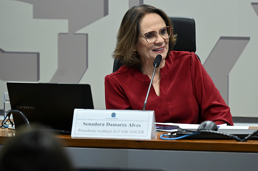 CDH analisa projeto que inclui incentivo ao voluntariado no Estatuto da Juventude — Senado Notícias