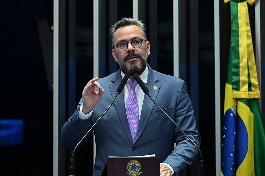 Alan Rick pede derrubada de veto que limita incentivo a doações de alimentos — Senado Notícias