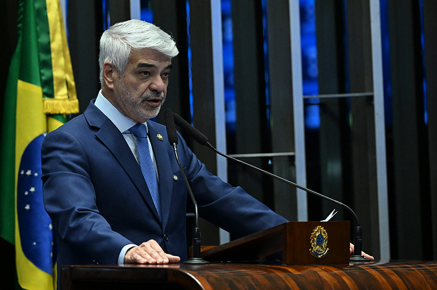 Humberto defende isenção de IR para salários de até R$ 5 mil — Senado Notícias