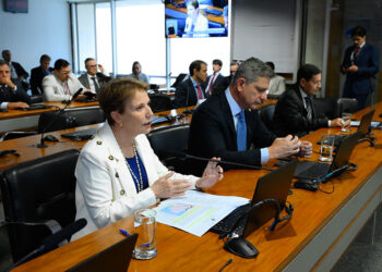 CRE vota projeto que facilita registro de terras em fronteiras — Senado Notícias