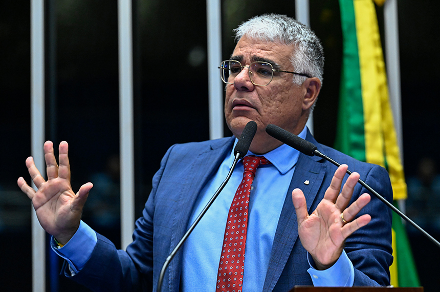 Girão condena gastos do governo e quer barrar ‘gabinete paralelo da Janja’ — Senado Notícias